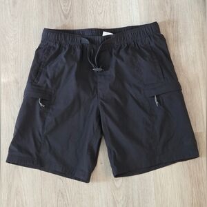 The North Face Men's Class V Belted Short.